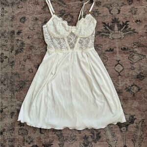 SHEIN White Lace Lingerie